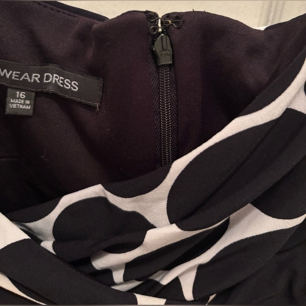 Jones Wear Brand Black and White Polka Dot Midi Dress - Picture 6 of 7